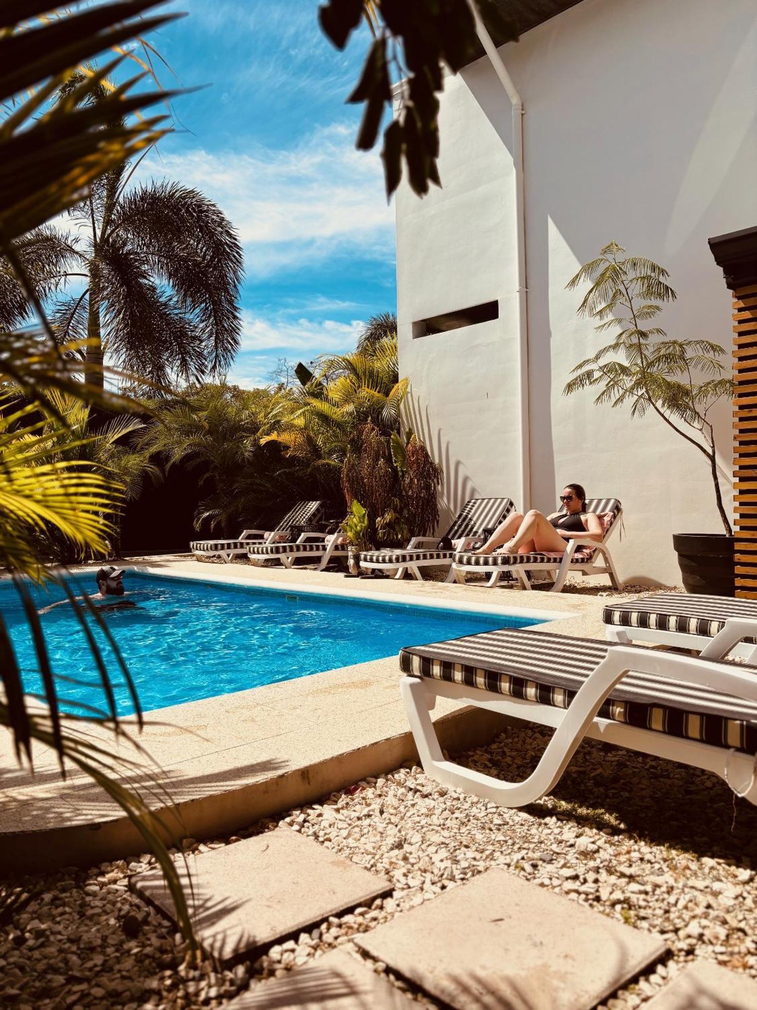 Hotel Daleese Uvita Extérieur photo